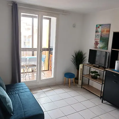 Vue Lateral, Acces Direct Avec Parking Prive Apartment *